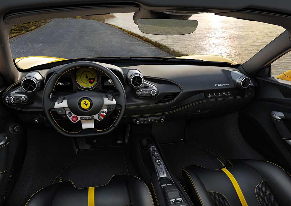 Ferrari F8 Spider 3