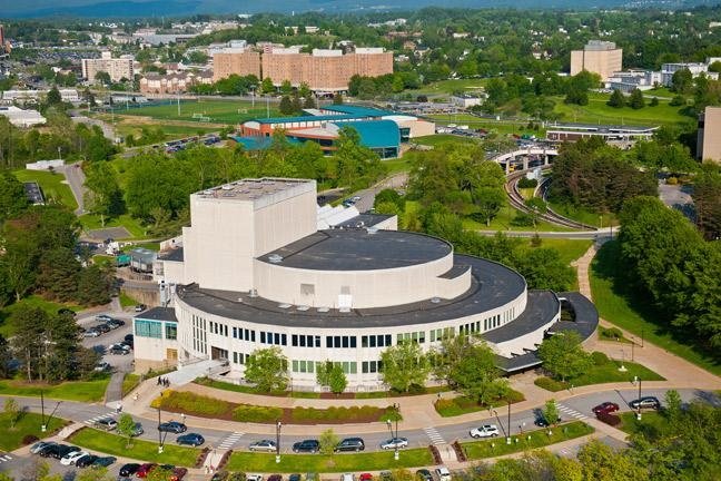 University Toyota Image